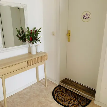 Am Schloss Wolkenstein, 75m2, 2br, Babybett דירה וולקנסטיין